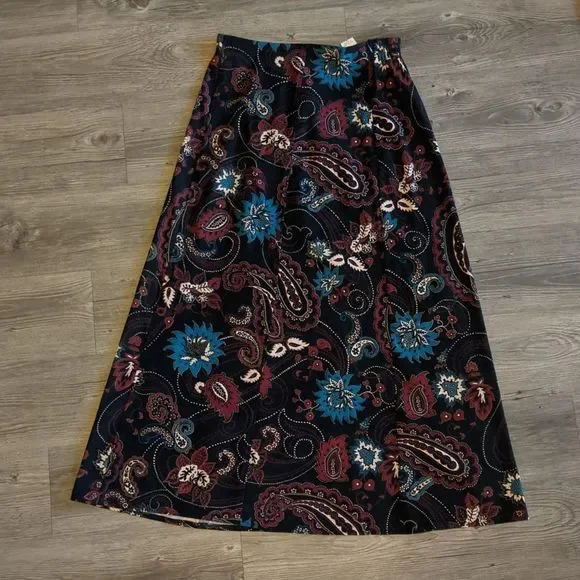 90s Paisley Skirt - Picture 2 of 3